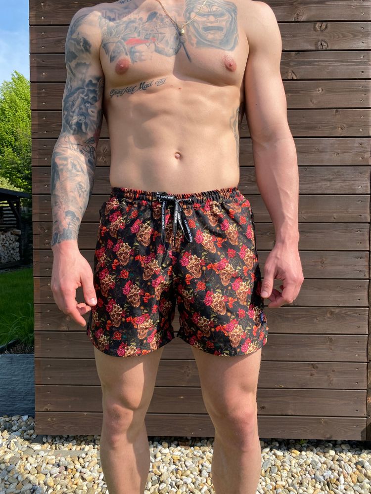 Shorts black rose