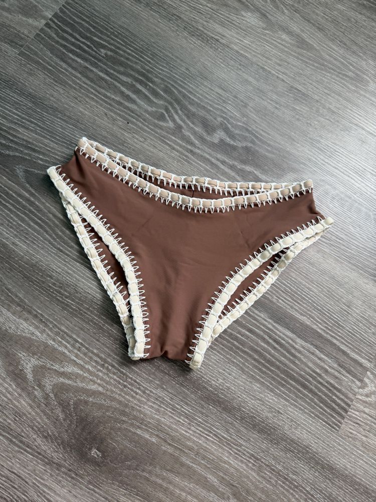 Crochet bikini classic bottom cappuccino