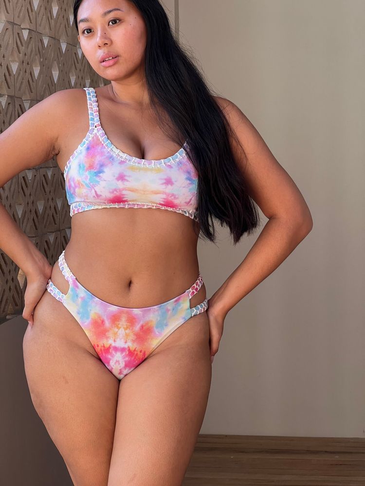 New crochet bikini bottom tie dye ♻︎