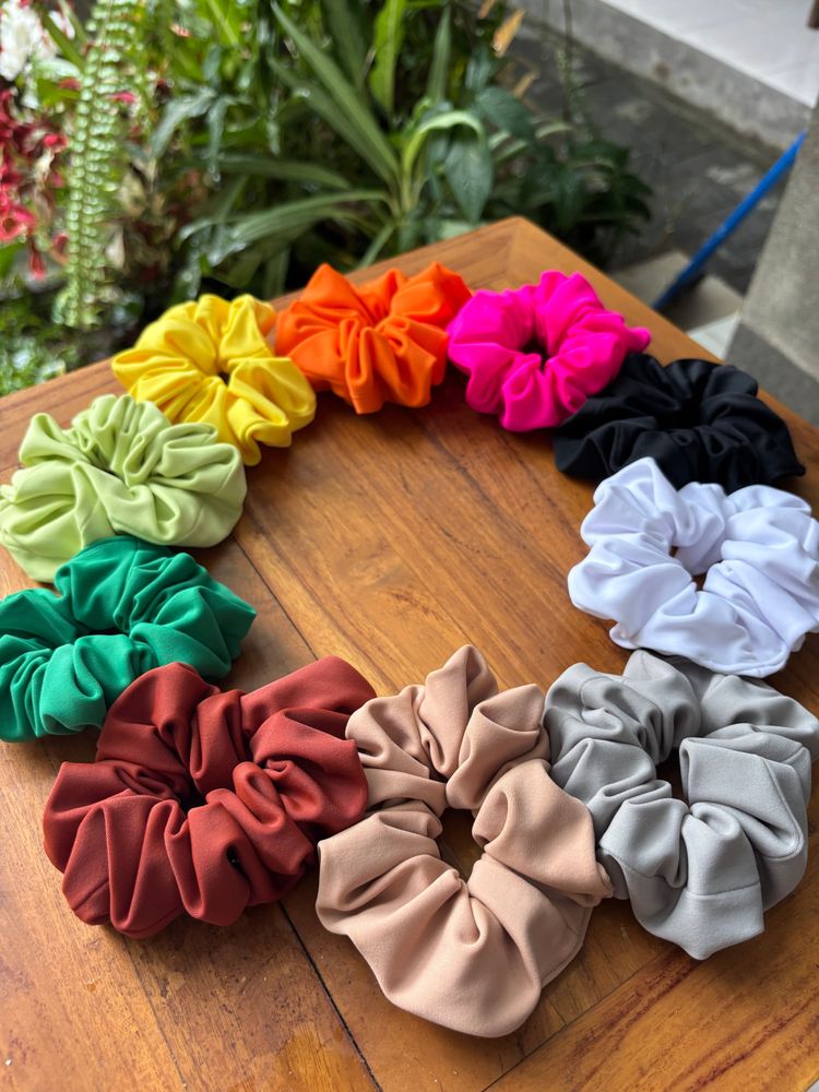 Swimwear scrunchies