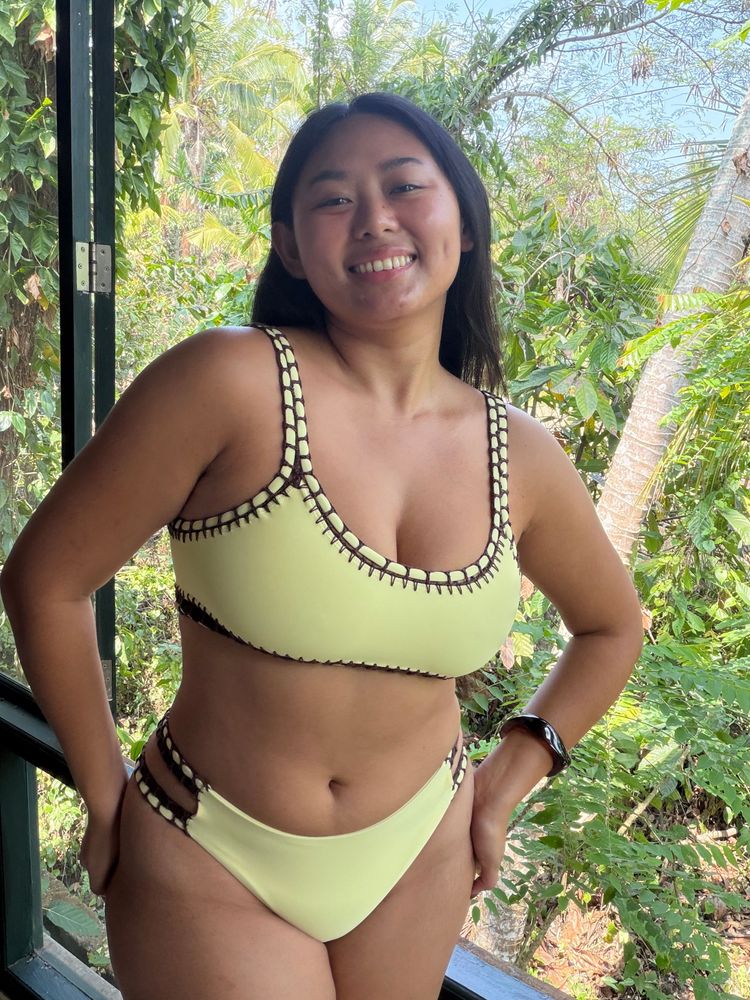 New crochet bikini bottom limoncello