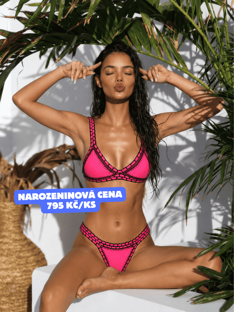 Crochet bikini triangle top Adela