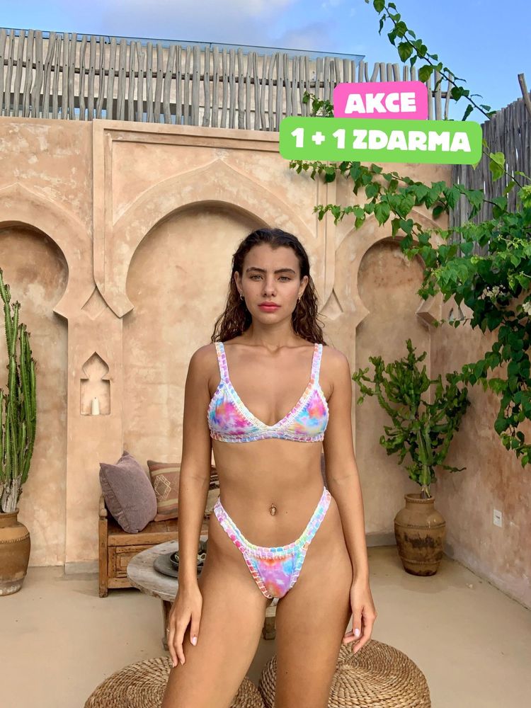 Crochet bikini triangle top tie dye ♻︎